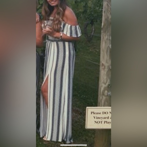 Off the shoulder jumpsuit - Picture 1 of 5